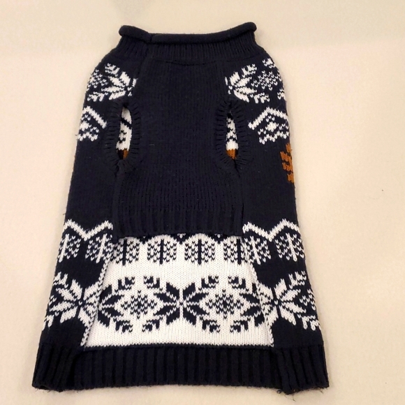 Fabdog Sweater - Picture 2 of 4